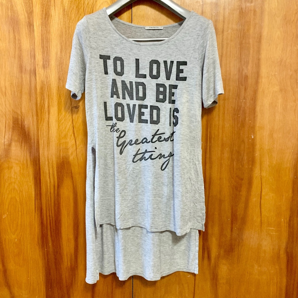 Papaya Graphic T-shirt w/ Oversized Irregular Hem